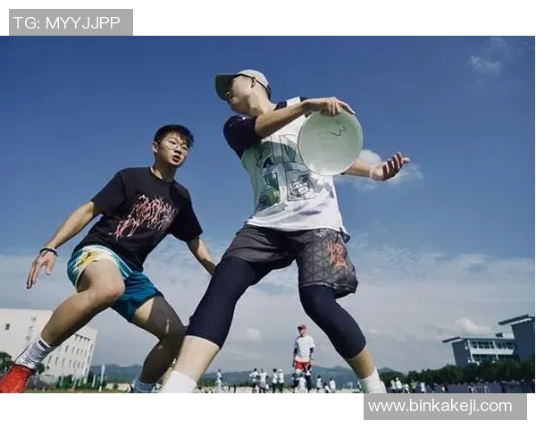 飞盘盛宴:深入了解南京飞盘队的训练与竞技状态 飞盘盛宴:深入了解南京飞盘队的训练与竞技状态