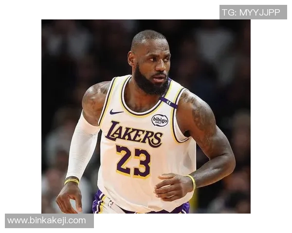 詹姆斯心目中的足球偶像是谁他对哪位明星情有独钟